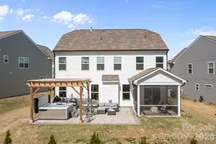 154 Cotton Fld Dr, Statesville, NC 28677 - Photo 1