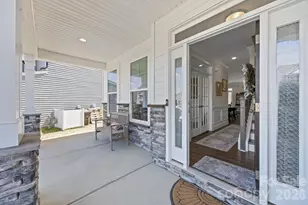 154 Cotton Fld Dr, Statesville, NC 28677 - Photo 4