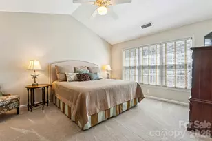 6624 Fairway Point Dr, Charlotte, NC 28269 - Photo 24