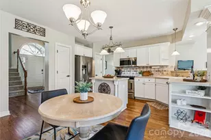 6624 Fairway Point Dr, Charlotte, NC 28269 - Photo 10