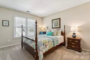 6624 Fairway Point Dr, Charlotte, NC 28269 - Photo 34