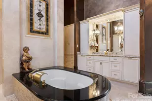 8524 Winged Bourne Rd, Charlotte, NC 28210 - Photo 24