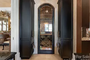 8524 Winged Bourne Rd, Charlotte, NC 28210 - Photo 6