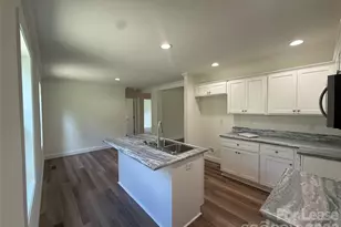 204 Oscelake Way, Hendersonville, NC 28739 - Photo 16