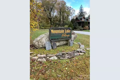 204 Oscelake Way, Hendersonville, NC 28739 - Photo 32