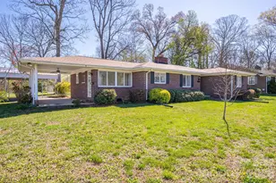 1606 Davis Park Rd, Gastonia, NC 28052 - Photo 2
