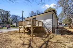 1600 Julia Maulden Pl, Charlotte, NC 28206 - Photo 34