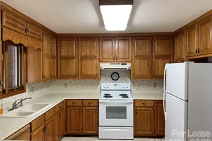 8966 Holdsclaw Rd, Terrell, NC 28682 - Photo 4