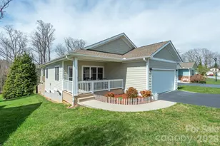 67 Little Fox Ln, Fletcher, NC 28732 - Photo 2