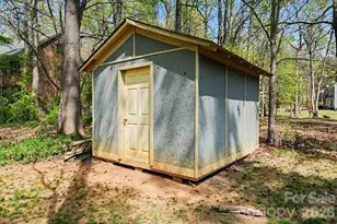 4405 Steepleton Way, Charlotte, NC 28215 - Photo 24