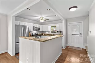 413 Windsor Ln, Statesville, NC 28677 - Photo 12