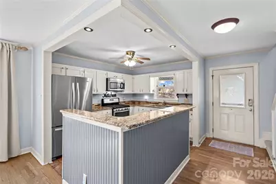 413 Windsor Lane, Statesville, NC 28677 - Photo 8