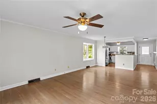 413 Windsor Ln, Statesville, NC 28677 - Photo 6