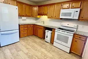 1300 Larchmont Pl, Salisbury, NC 28144 - Photo 4