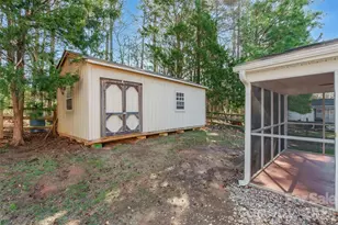 689 Lynville Ln, Rock Hill, SC 29730 - Photo 30