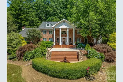 163 Northern Lights Lane, Hendersonville, NC 28739 - Photo 2