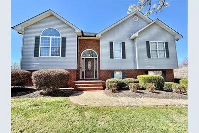 15 Luther Stafford Avenue, Taylorsville, NC 28681 - Photo 2