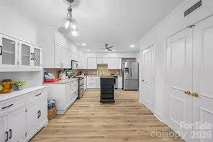 300 N Fulton St, Salisbury, NC 28144 - Photo 8