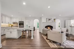 7010 Terrace Dr, Charlotte, NC 28211 - Photo 10