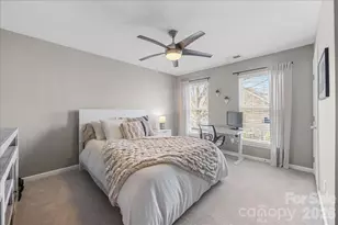 2301 Whitford Ln, Charlotte, NC 28210 - Photo 16