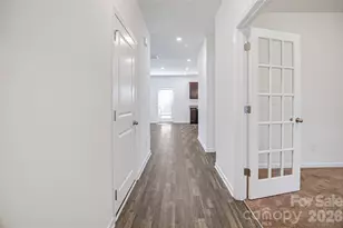 7008 Amberhouse Dr, Charlotte, NC 28212 - Photo 2