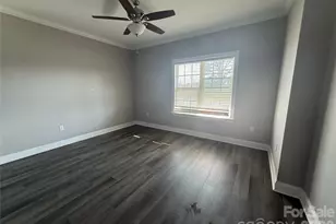 417 E Virginia Ave, Bessemer City, NC 28016 - Photo 8