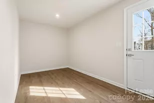 7024 Capstan Ter, Charlotte, NC 28269 - Photo 4