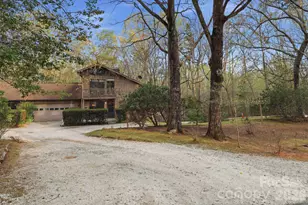 17 Knoll Dr, Columbus, NC 28722 - Photo 2