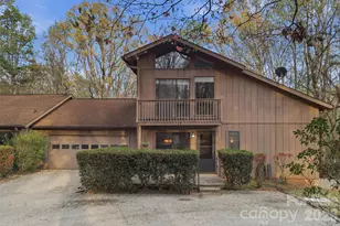 17 Knoll Dr, Columbus, NC 28722 - Photo 1