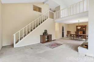 17 Knoll Dr, Columbus, NC 28722 - Photo 4