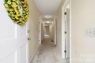 17 Knoll Dr, Columbus, NC 28722 - Photo 2