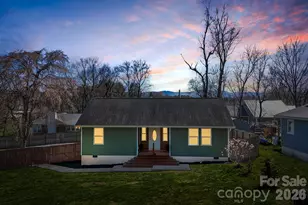 1844 Willow Rd, Hendersonville, NC 28739 - Photo 1