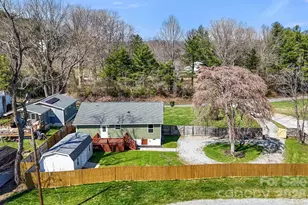 1844 Willow Rd, Hendersonville, NC 28739 - Photo 18