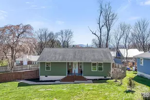 1844 Willow Rd, Hendersonville, NC 28739 - Photo 2