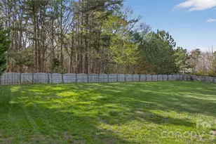2408 Labelle Dr, Waxhaw, NC 28173 - Photo 2