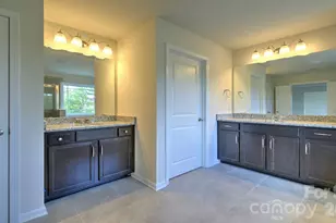 510 River Btm Rd, Fletcher, NC 28792 - Photo 16