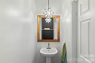 7921 Rolling Creek Ct, Charlotte, NC 28270 - Photo 18