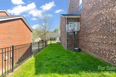 7921 Rolling Creek Court, Charlotte, NC 28270 - Photo 42