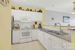 18736 Nautical Dr, Cornelius, NC 28031 - Photo 4