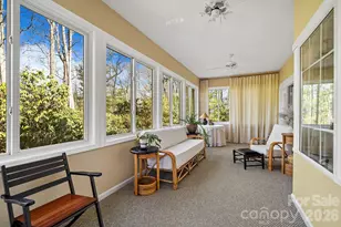 306 Croydon Dr, Hendersonville, NC 28791 - Photo 16