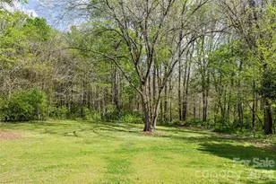 12811 Moores Chapel Rd, Charlotte, NC 28214 - Photo 36