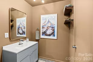 12811 Moores Chapel Rd, Charlotte, NC 28214 - Photo 18