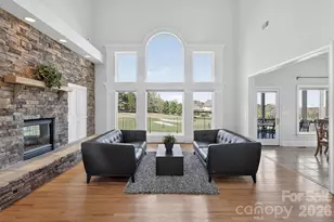 1048 Spyglass Ln, Waxhaw, NC 28173 - Photo 8