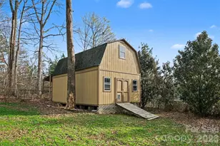 1548 Westbrook Cir, Gastonia, NC 28052 - Photo 32