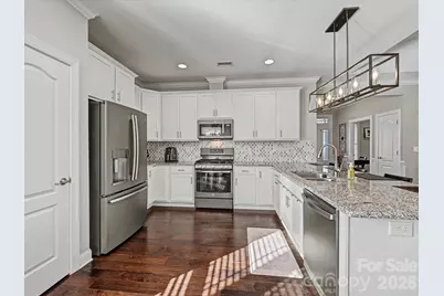 17611 Inver Drive, Cornelius, NC 28031 - Photo 12