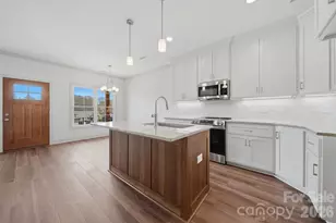 4957 Southview Dr, Hickory, NC 28602 - Photo 12