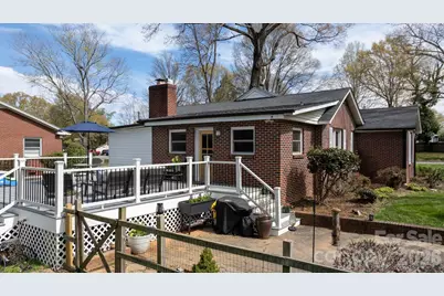 95 18th Avenue NW, Hickory, NC 28601 - Photo 48