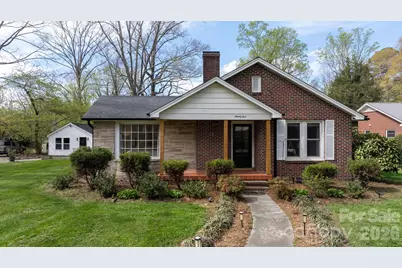 95 18th Avenue NW, Hickory, NC 28601 - Photo 1