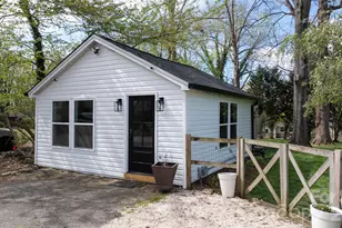 95 18th Ave NW, Hickory, NC 28601 - Photo 2