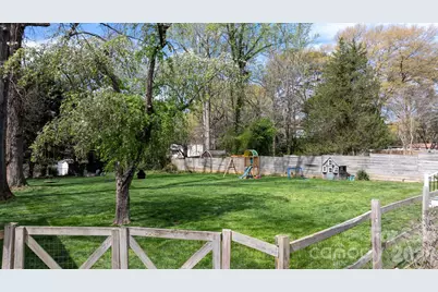 95 18th Avenue NW, Hickory, NC 28601 - Photo 46